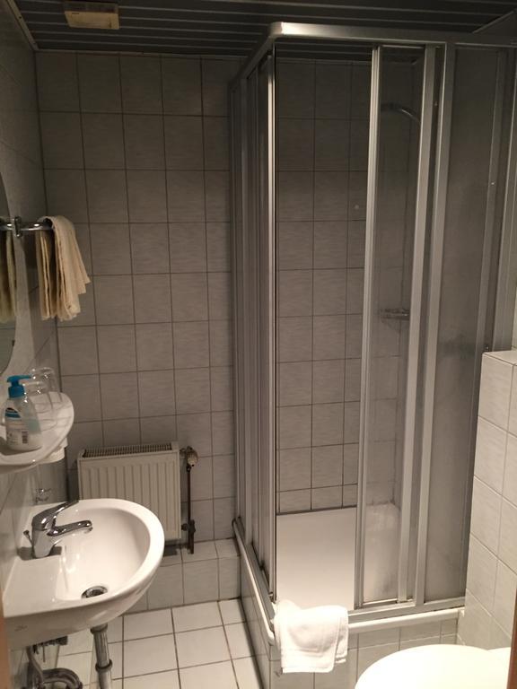Pension Cafe-Braun Löf Exteriör bild